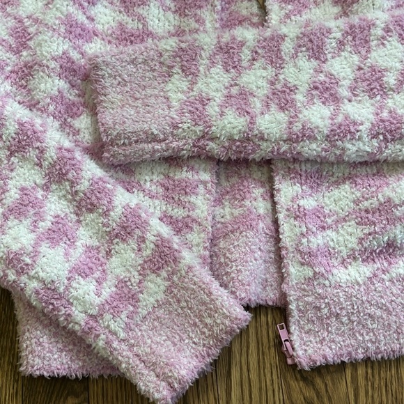 Skims Cozy Knit Zip Up in petal houndstooth - Picture 7 of 11